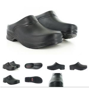 Black non-slip Klog Shoes
